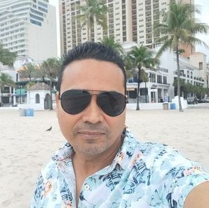 Meet your Posher, Mari r